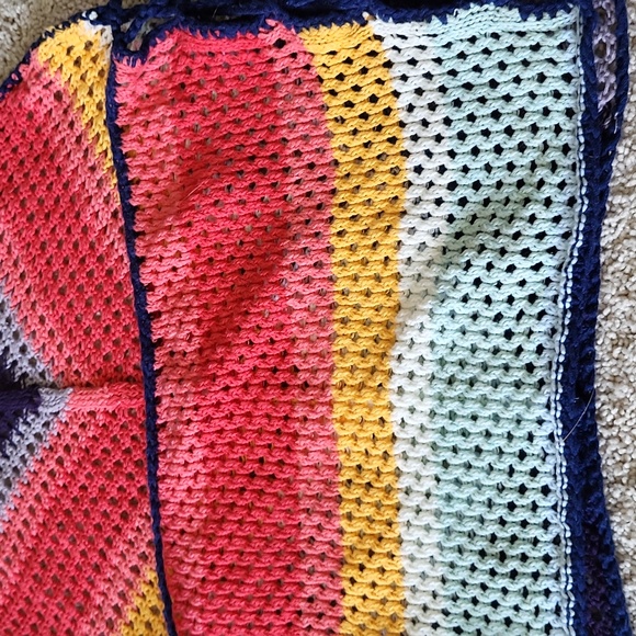 Crochet halter top - Picture 6 of 9